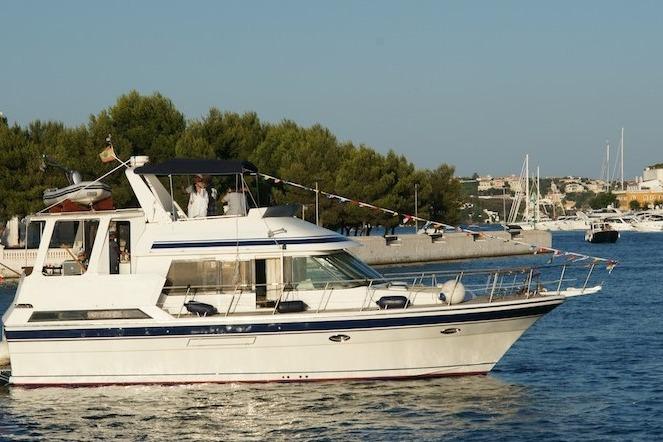 1992 Horizon Trawler
