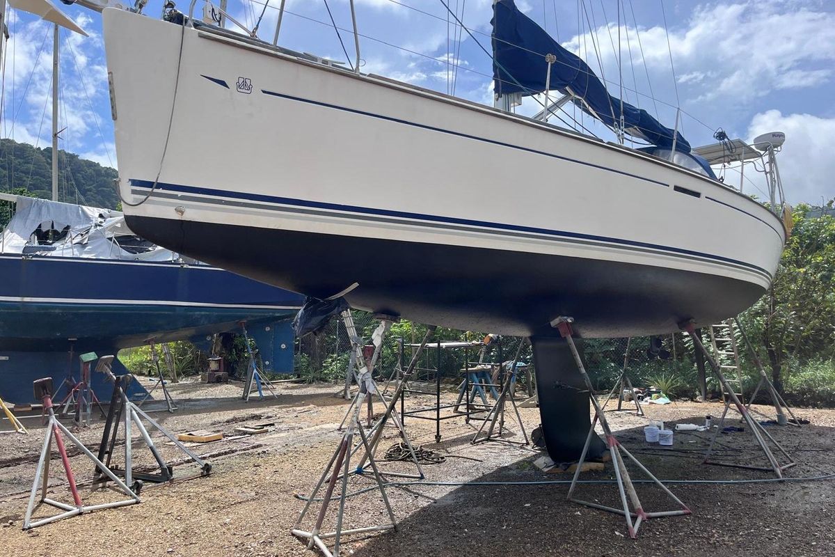 2006 Dufour 40 Performance