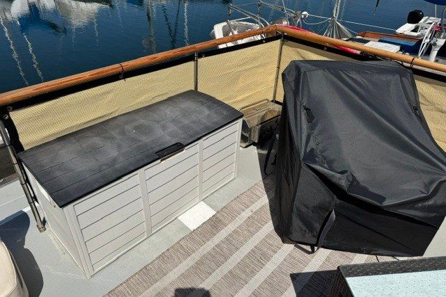 1974 Galaxie Trawler