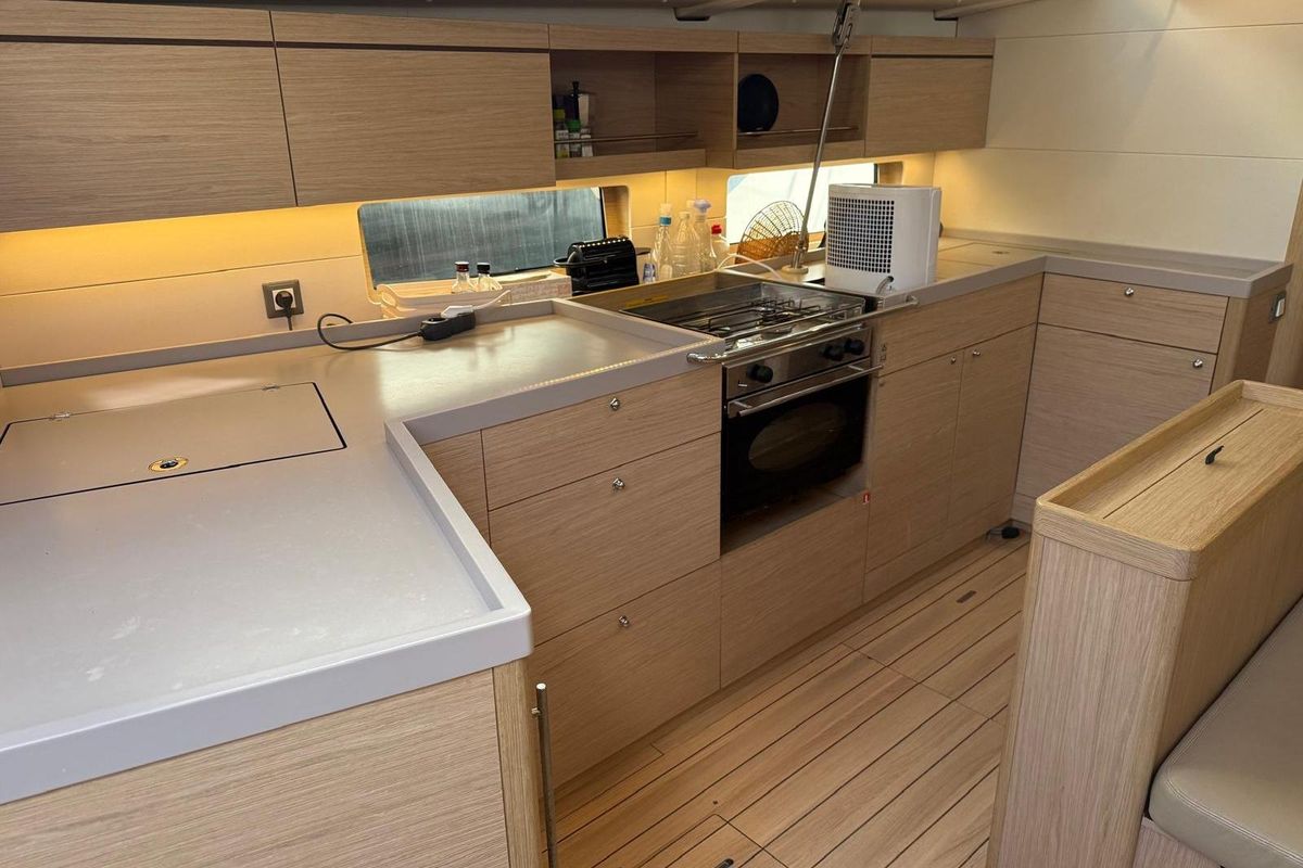 2019 Beneteau Oceanis 46.1