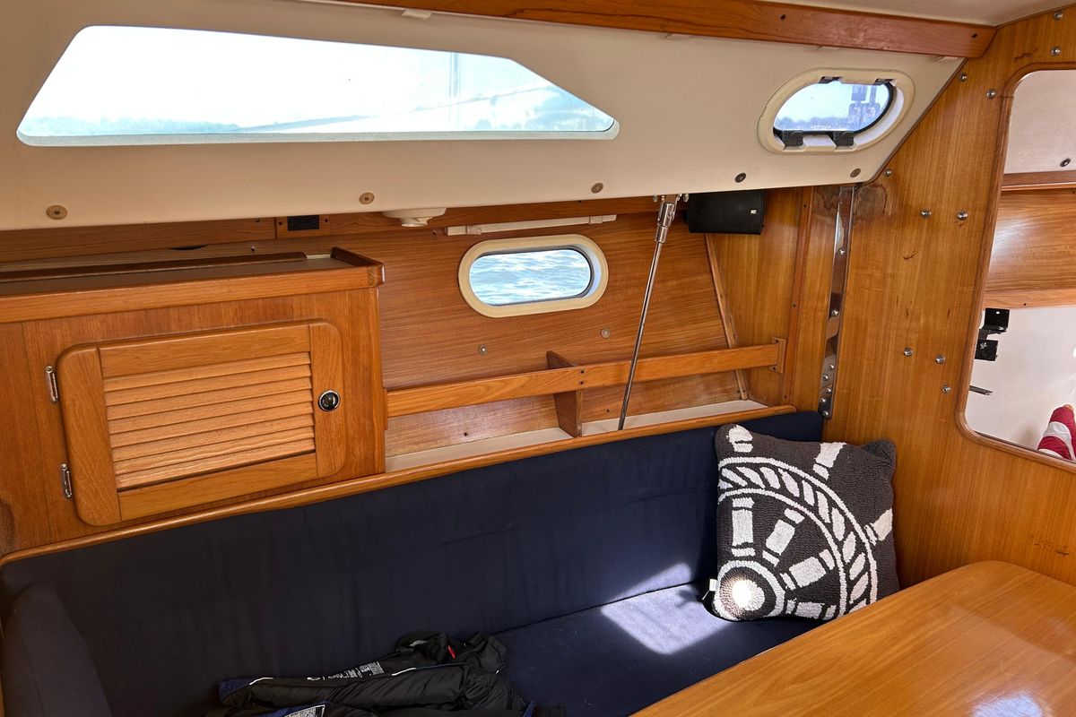 2001 Catalina 310