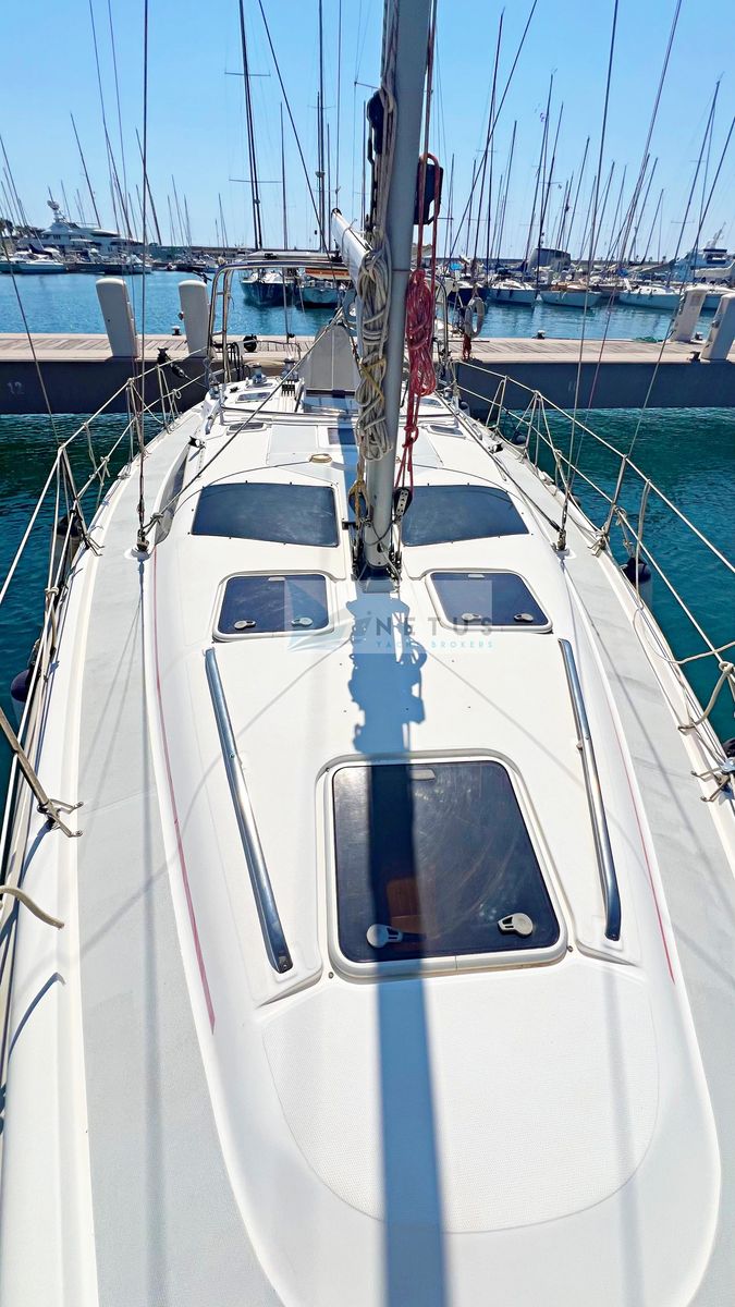 2001 Hunter 380