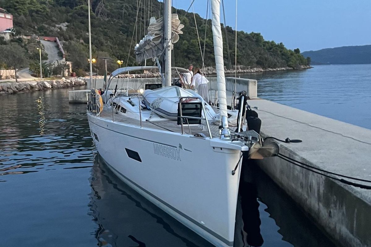 2014 Italia Yachts 15.98