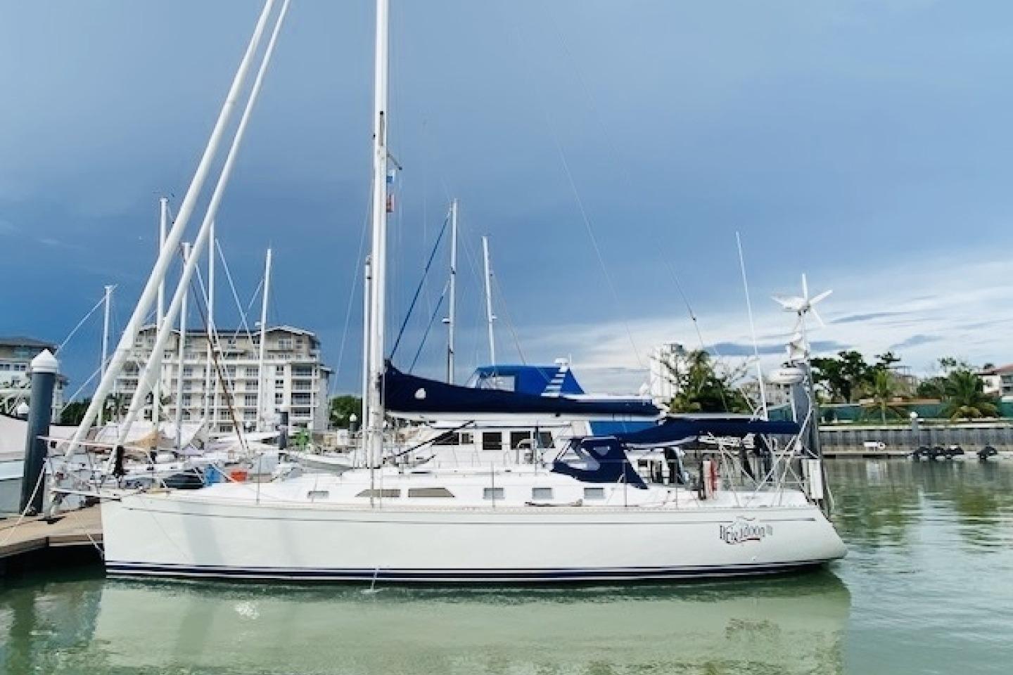 1998 Saga 43 for sale in Central, U.S. Virgin Islands