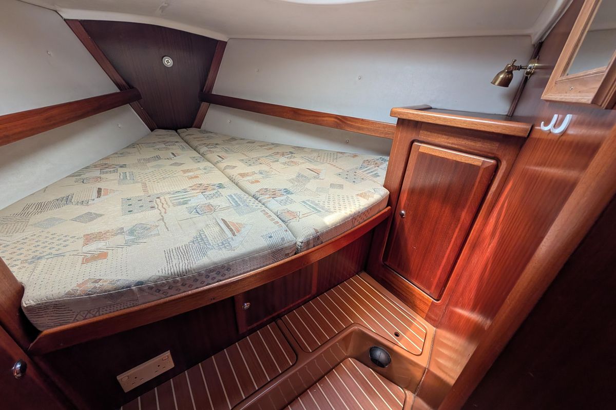 1999 Bavaria Cruiser 38