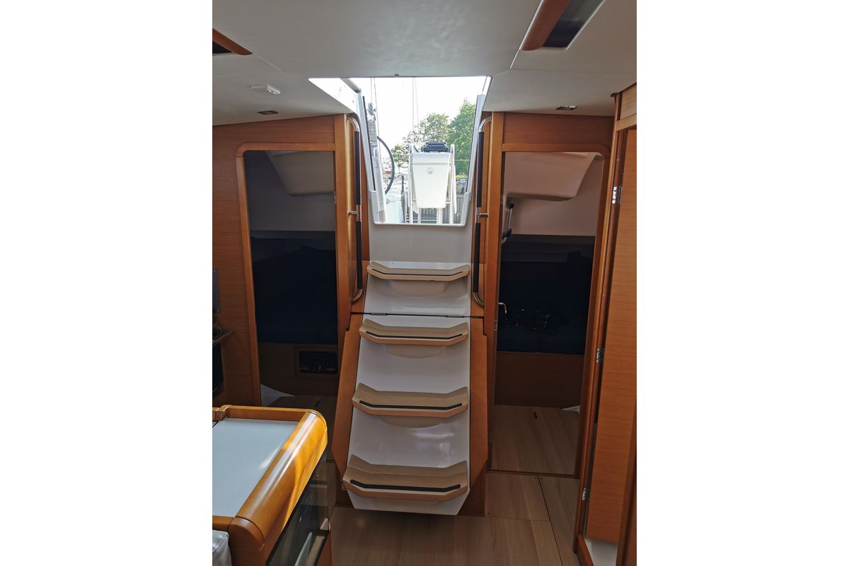 2017 Jeanneau Sun Odyssey 449