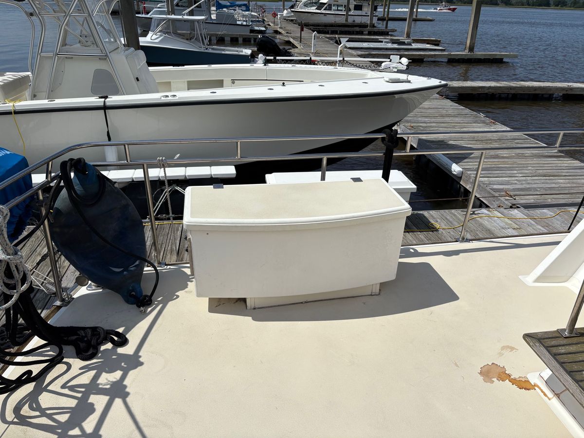 1989 Grand Banks Motor
