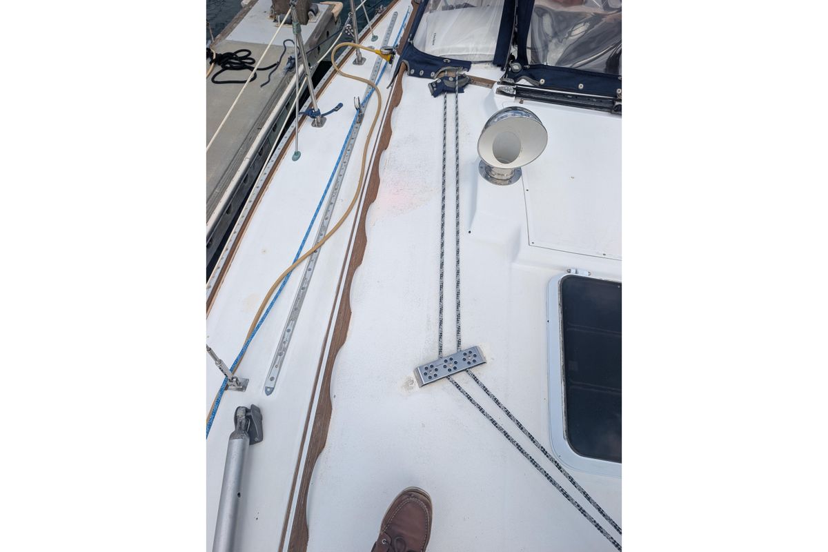 1984 Sabre 32
