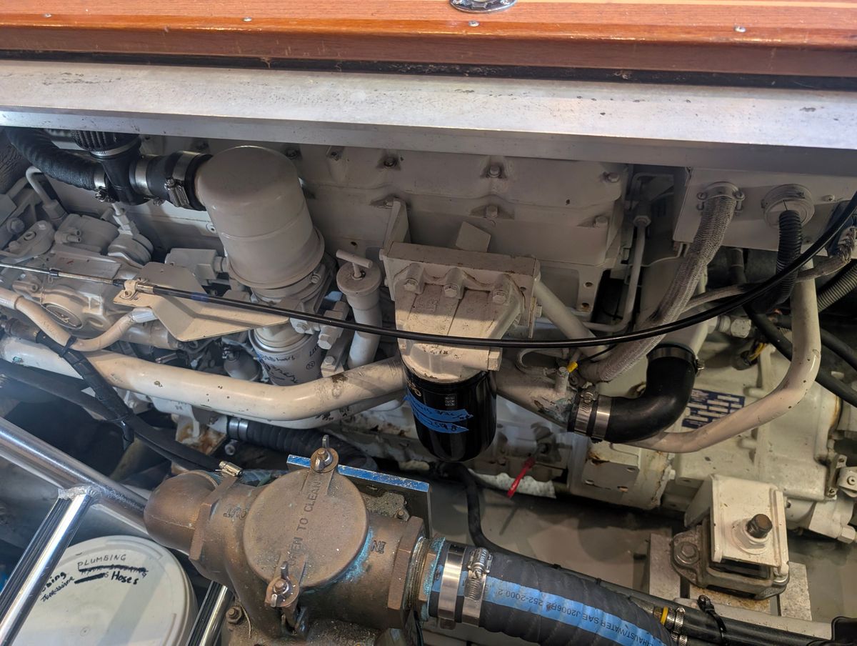 2001 Mainship 390 Trawler
