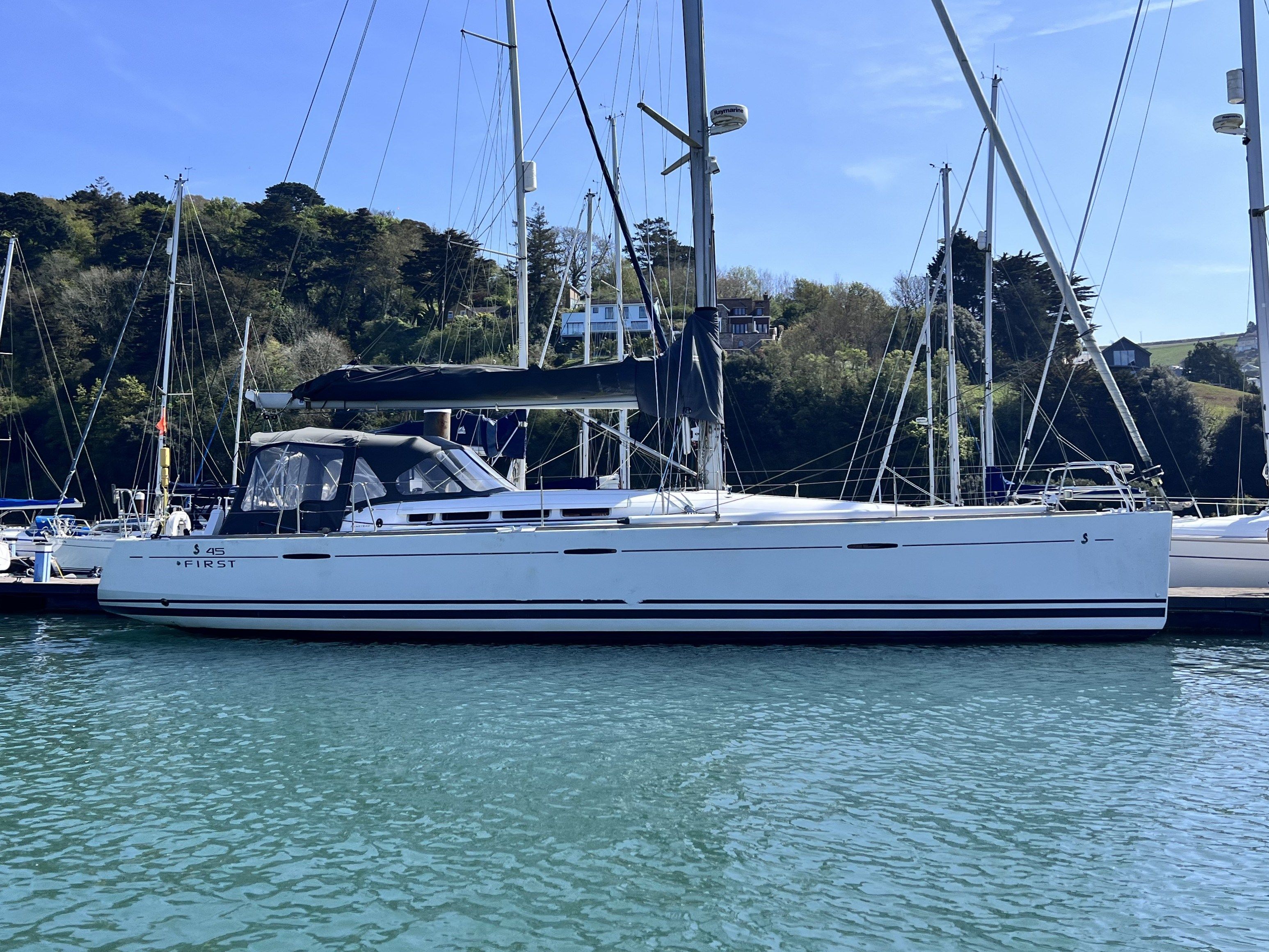 2011 Beneteau First 45