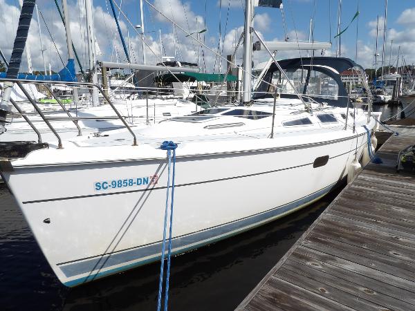 2002 Hunter 356 for sale in Little River, South Carolina 35 ft