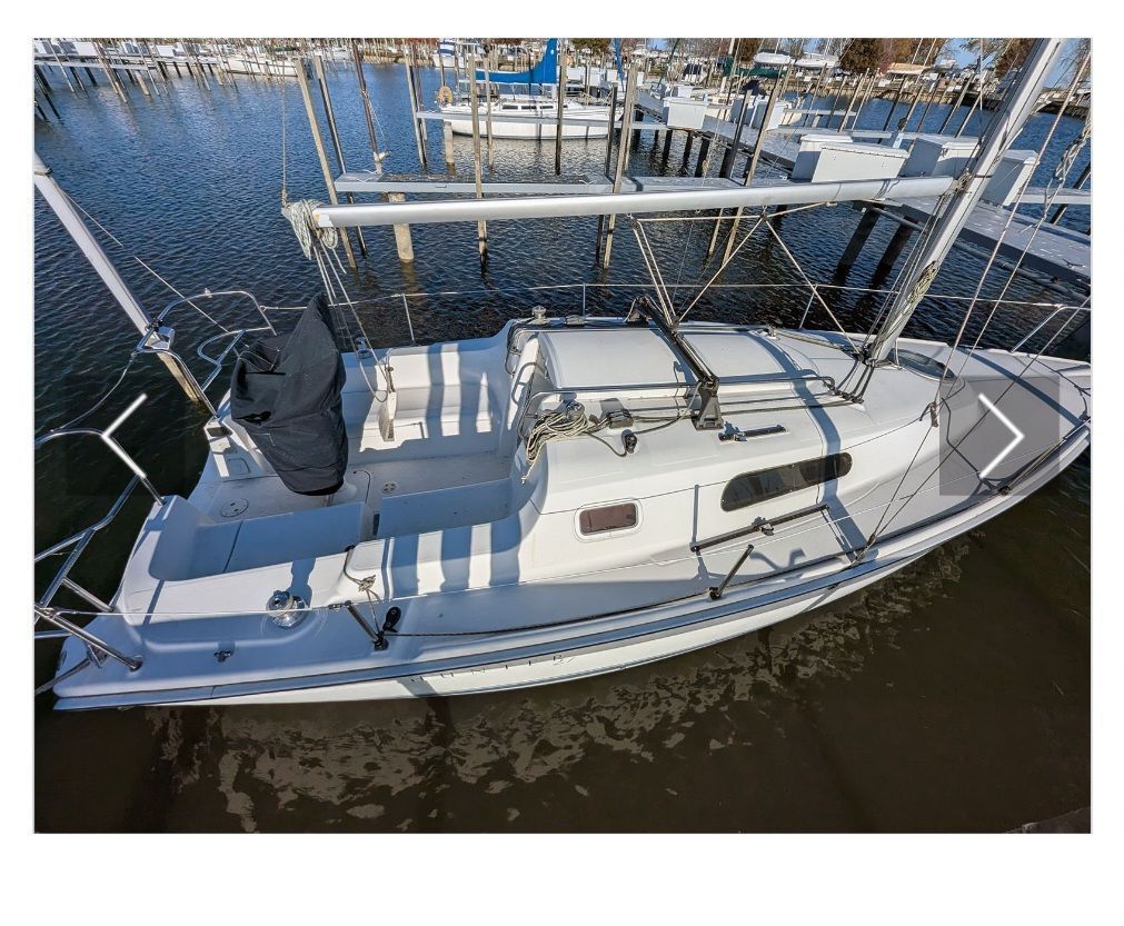 2006 Hunter 27