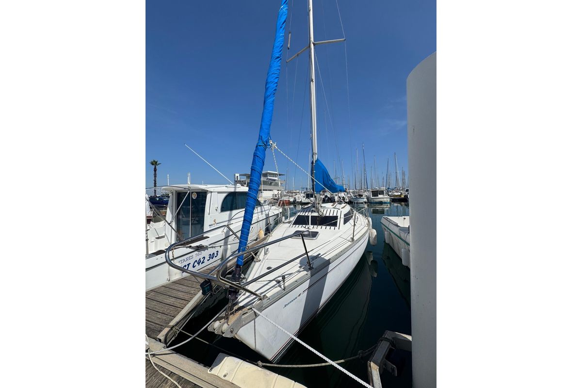 1988 Jeanneau Sundream 28