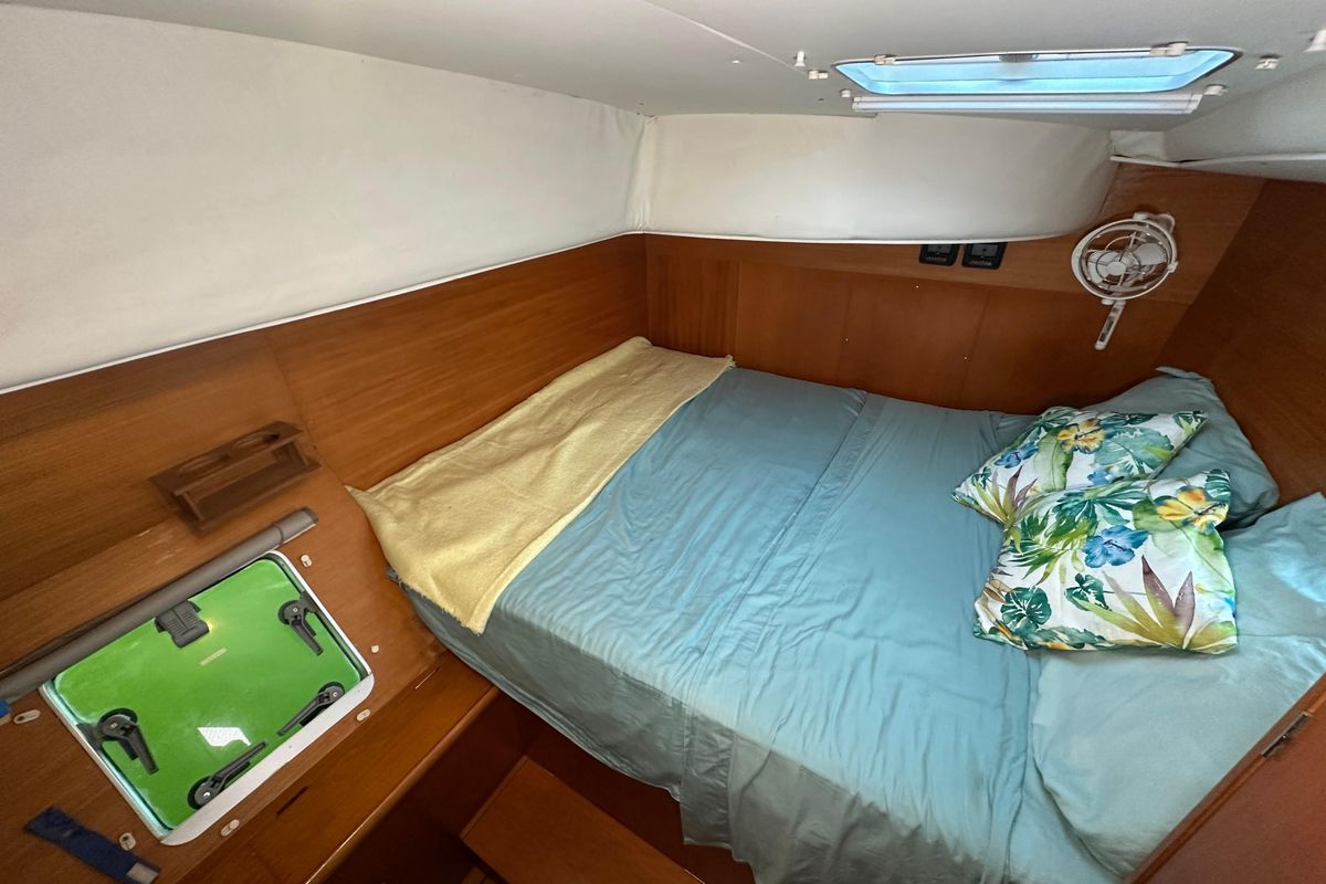 2003 Lagoon 410 S2