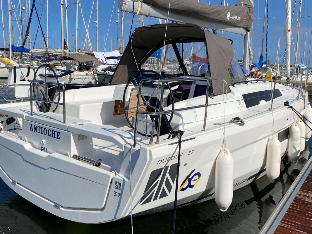 2024 Dufour 37 Boats