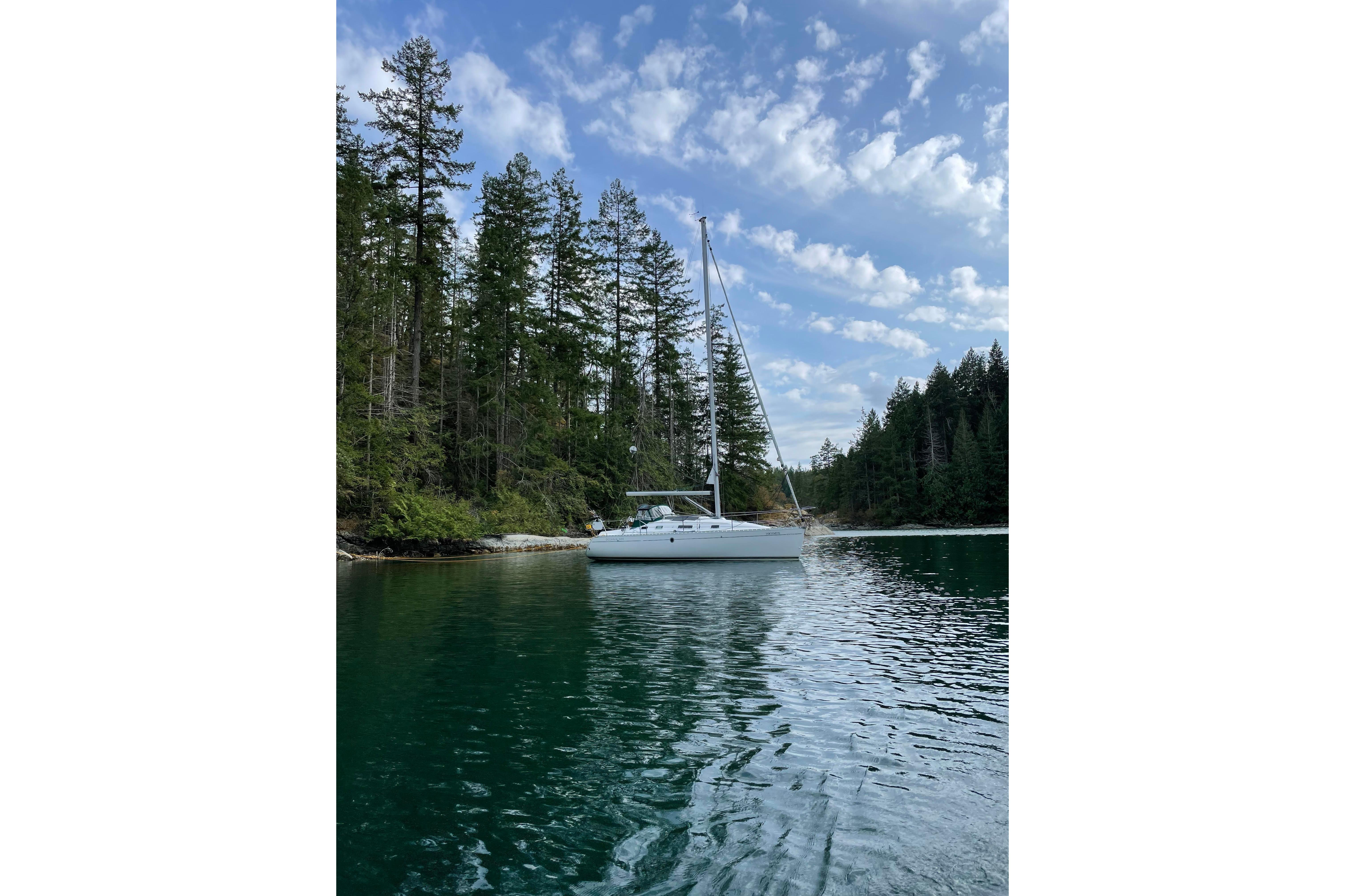 1994 Beneteau Oceanis 300 for sale in Quathiaski Cove, British Columbia, Canada