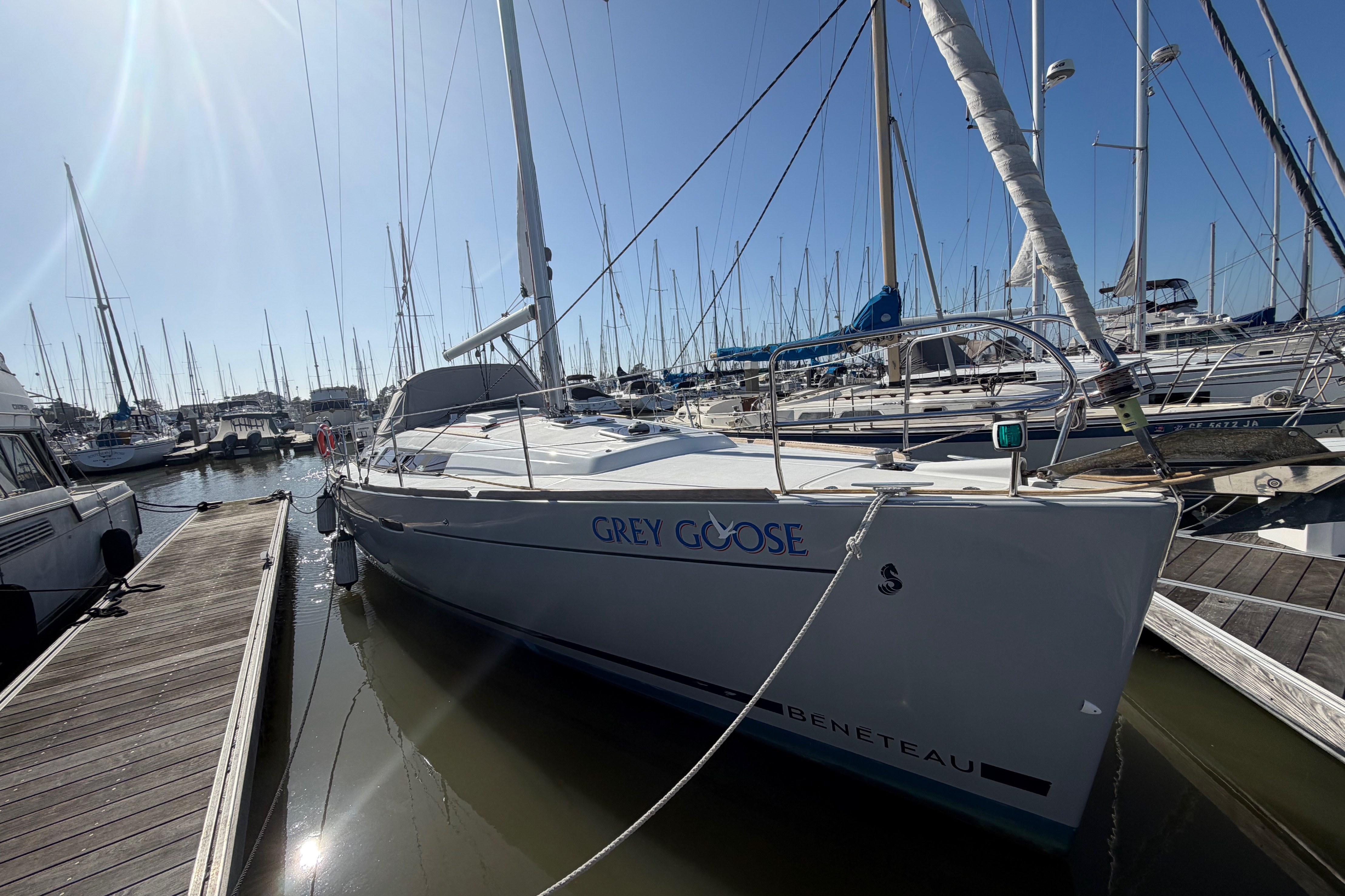 2013 Beneteau Oceanis 37 for sale in Emeryville, California