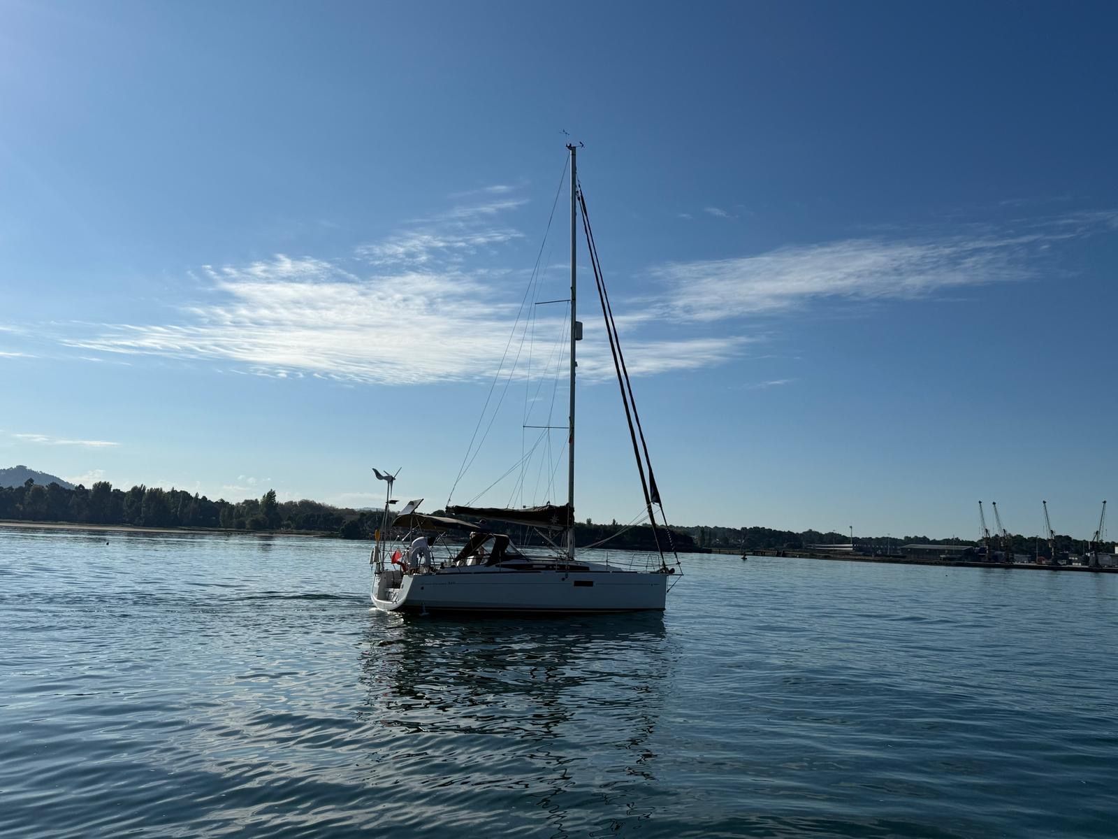 2015 Jeanneau Sun Odyssey 349 Boats