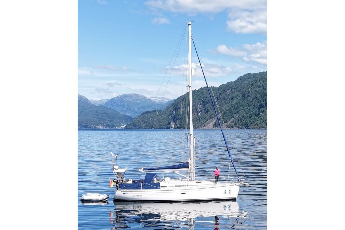 2008 Bavaria Cruiser 38