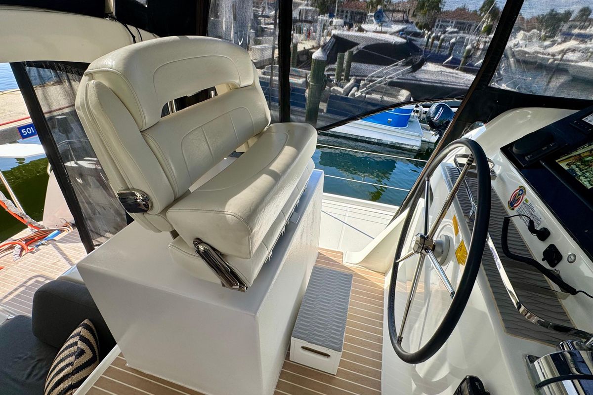 2020 Lagoon 42