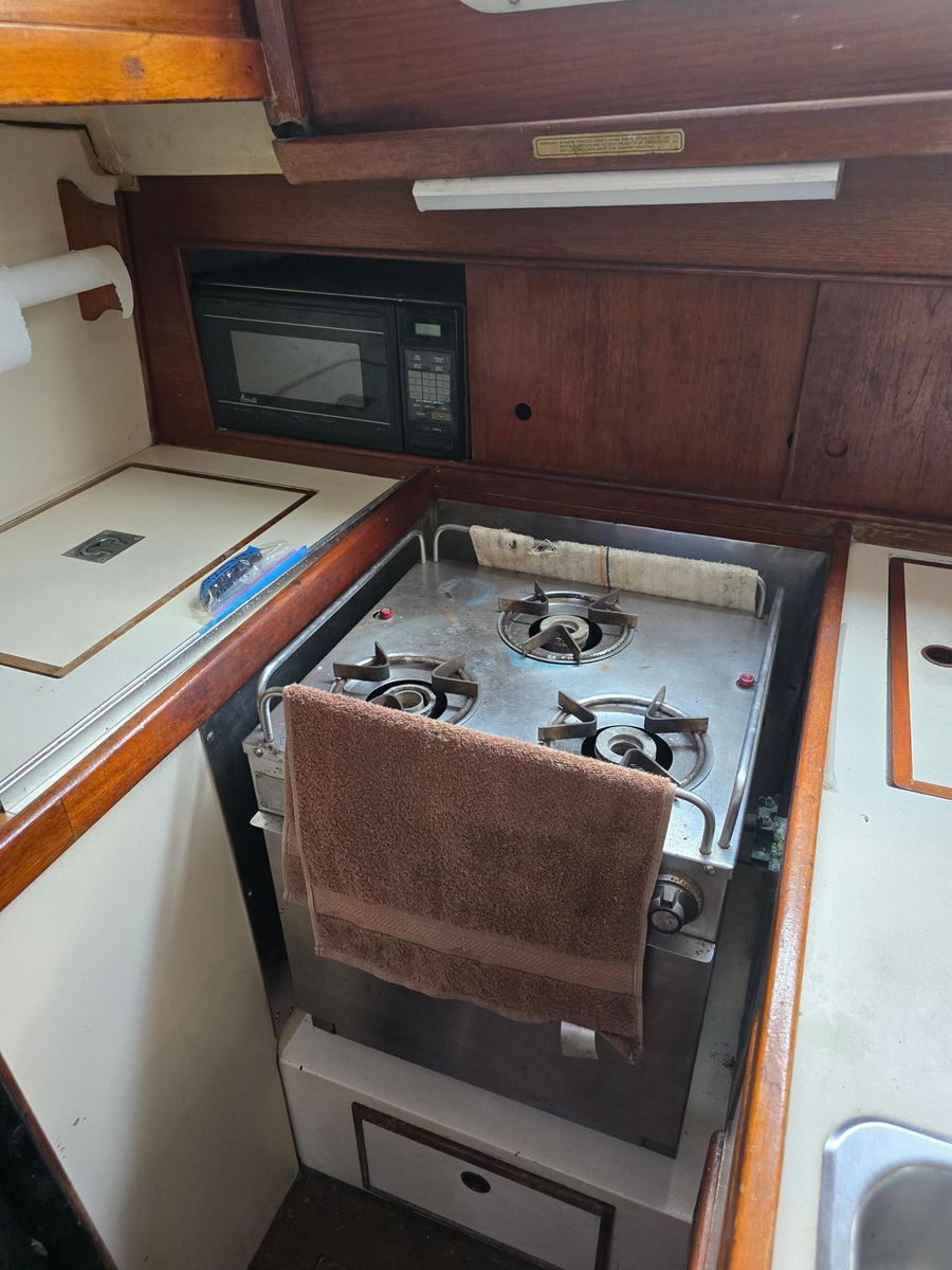 1980 Whitby Aux Sailing Ketch