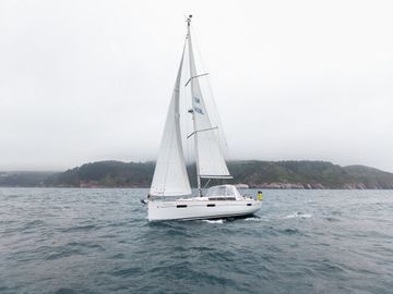 2013 Beneteau Oceanis 41 Boats
