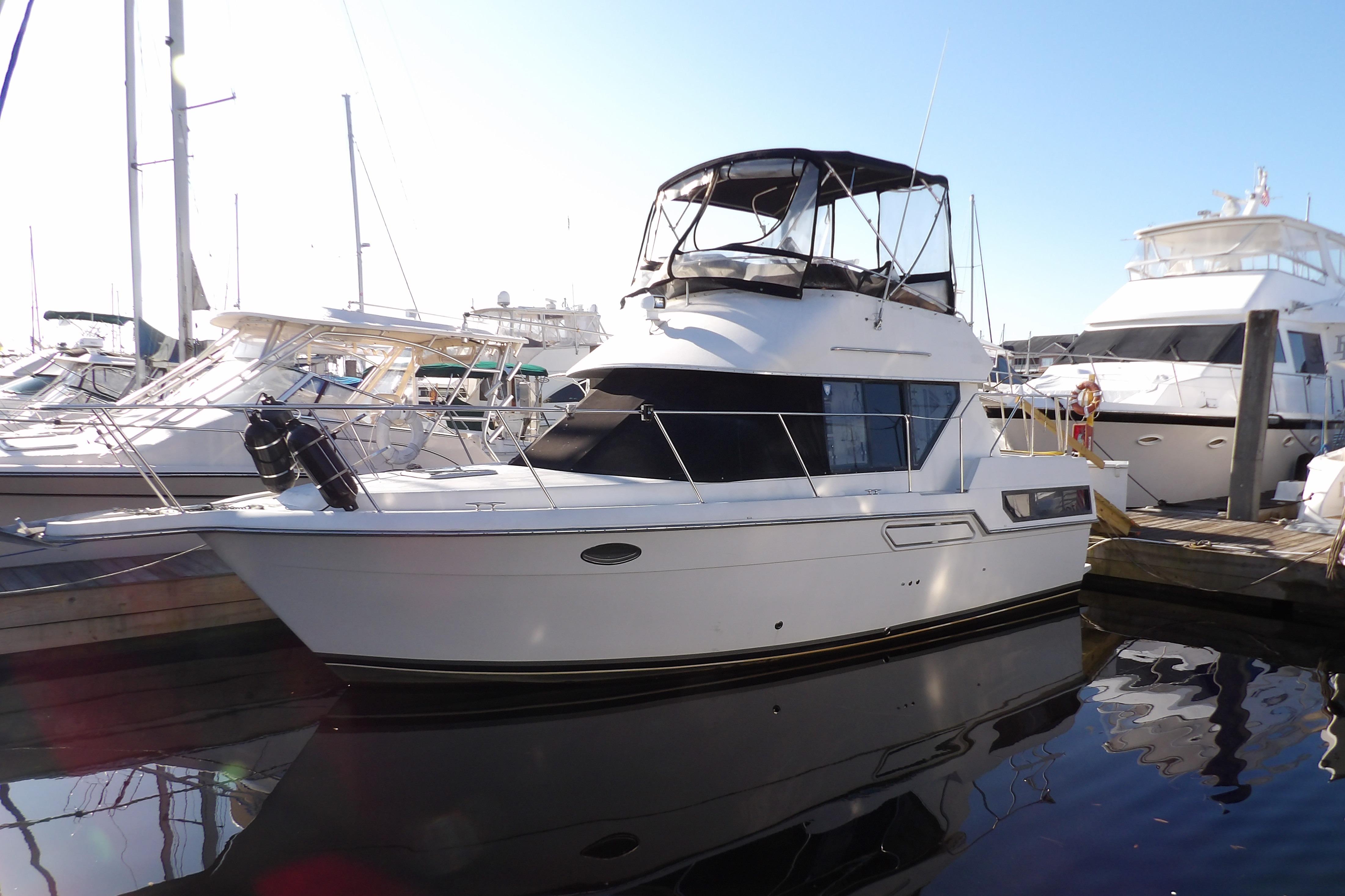 1992 Carver 28 Aft Cabin Motor for sale in Little River, South Carolina