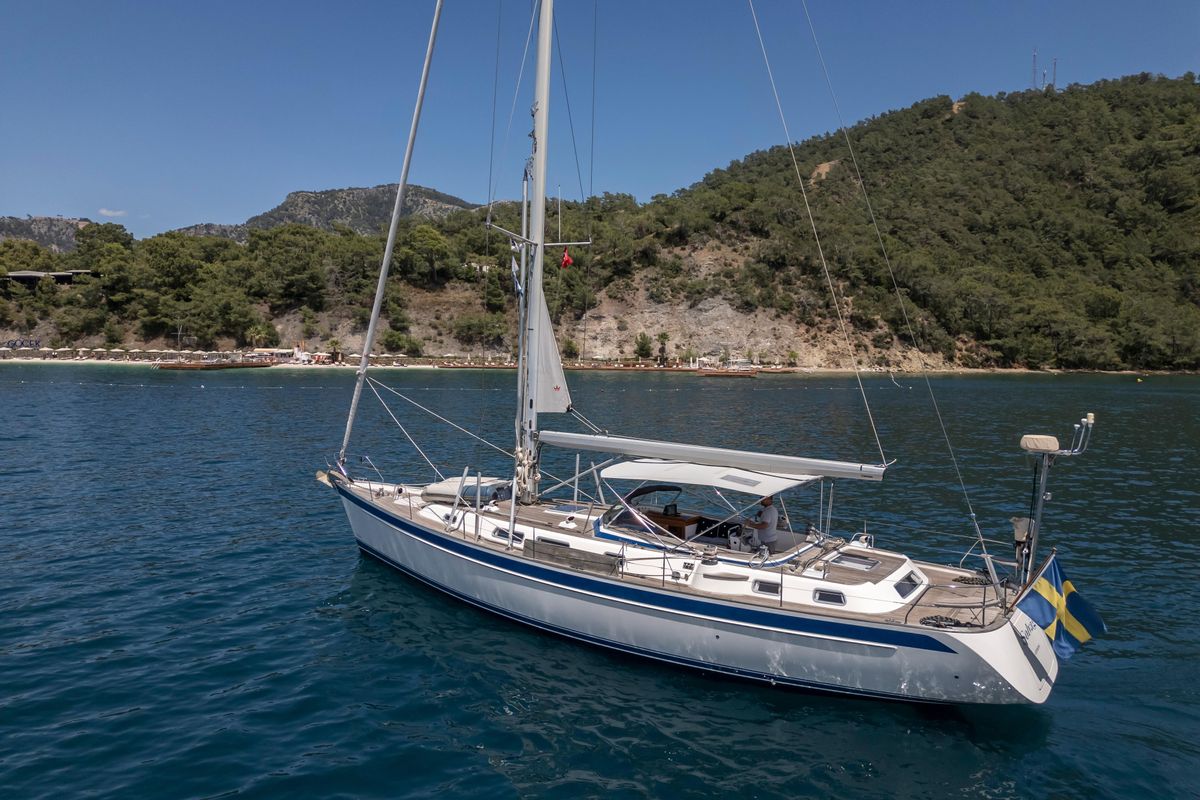 2007 Hallberg-Rassy 54