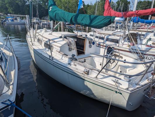1981 Sabre 28 Boats for sale in Portland, Oregon