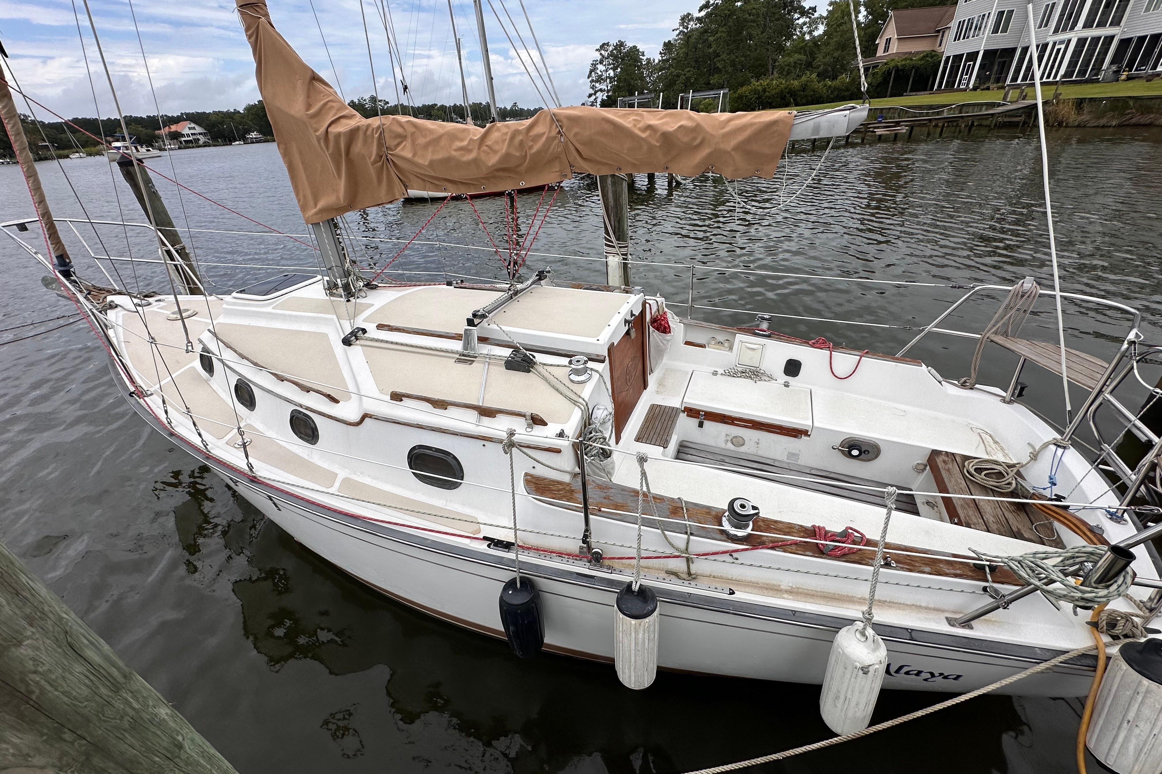 2001 Com-Pac 25 for sale in Oriental, North Carolina