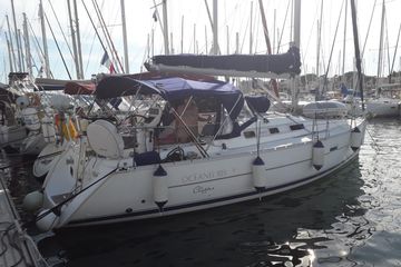 2006 Beneteau 323 Boats