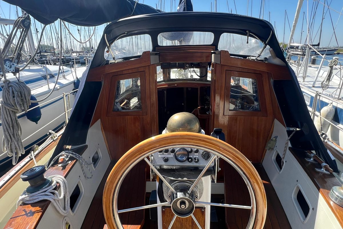 1977 Fjord 33 MS