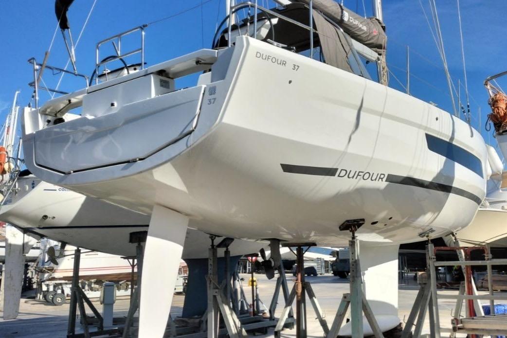 2024 Dufour 37 for sale in Scarlino, Grosseto, Italy