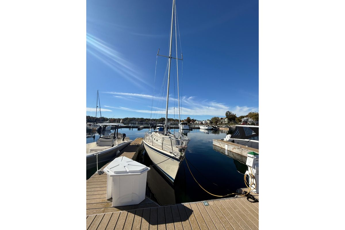 1983 O'Day 34
