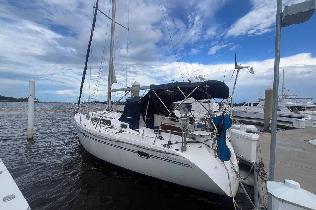 2003 Catalina 350
