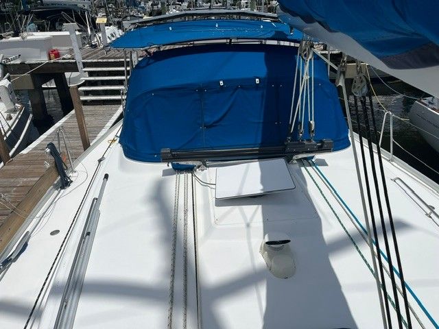 2005 Beneteau Cyclades 43.3