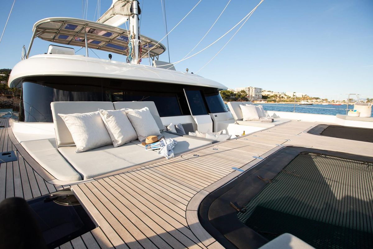 2021 Sunreef 60 Sail