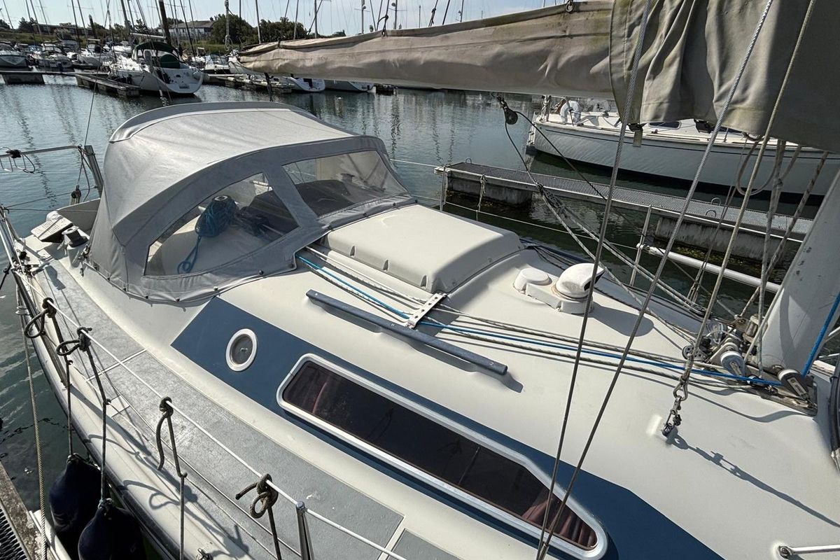 1988 Dehler 28