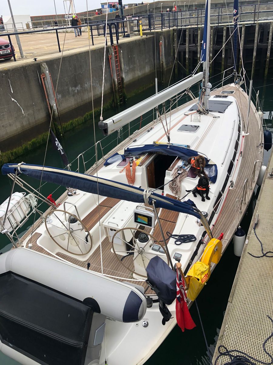 2003 Bavaria 44