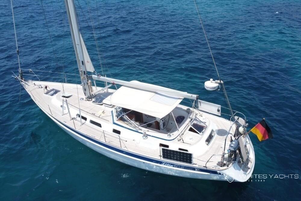 2002 Hallberg-Rassy 43
