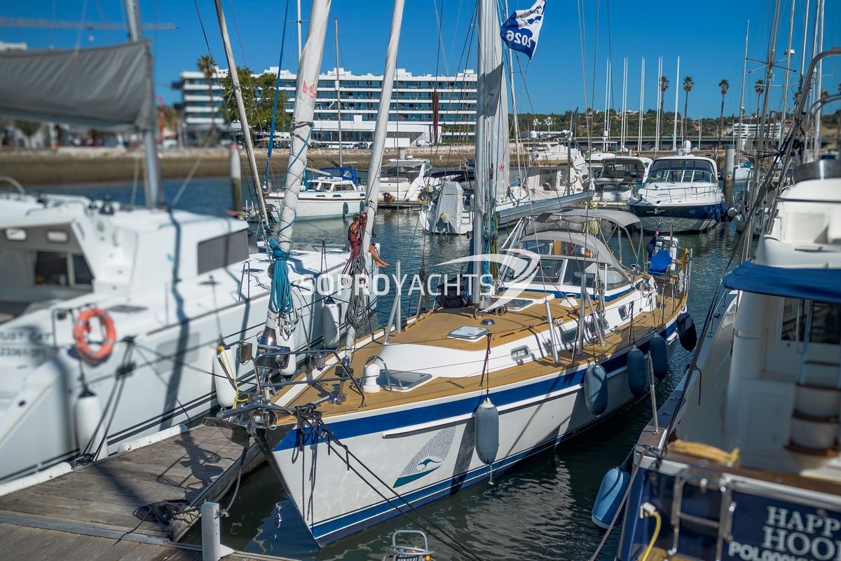 2006 Hallberg-Rassy 43