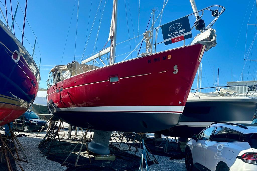 2005 Beneteau Oceanis Clipper 423