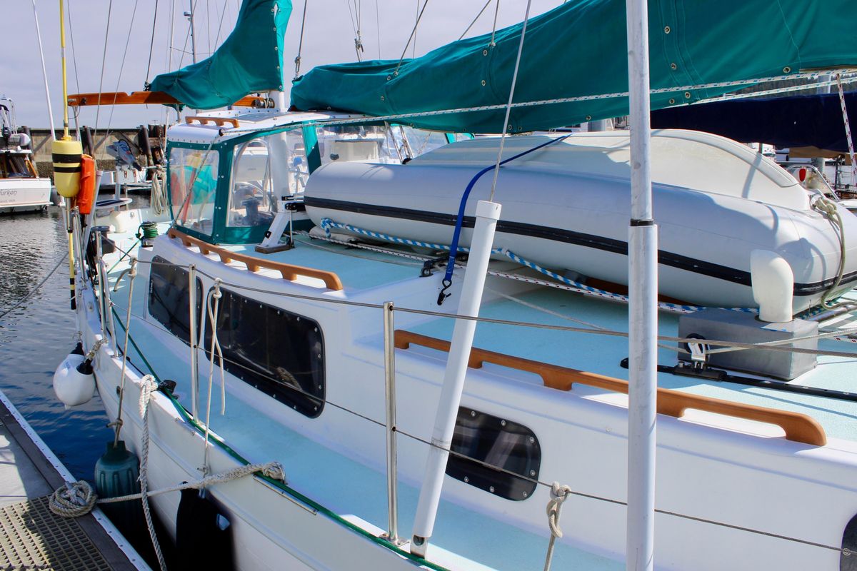 1975 Downeast 38