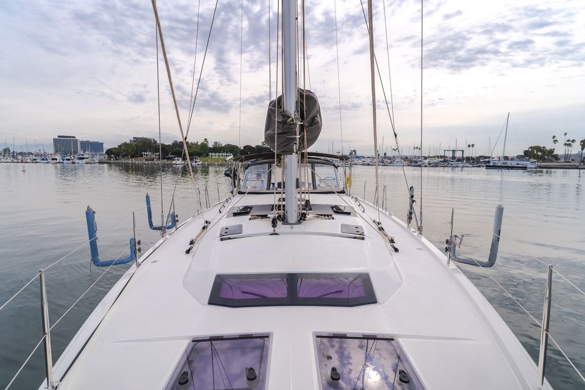 2024 Dufour 470