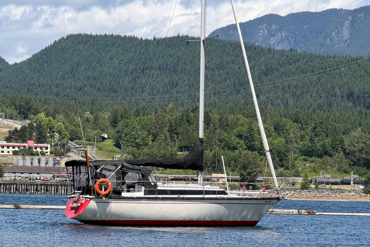 1979 Dufour 31