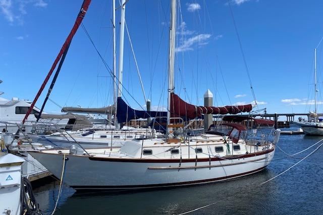 1995 Pacific Seacraft Crealock 34 for sale in Bradenton, Florida