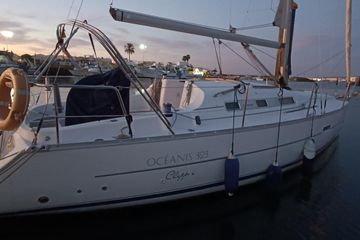 2006 Beneteau 323 Boats