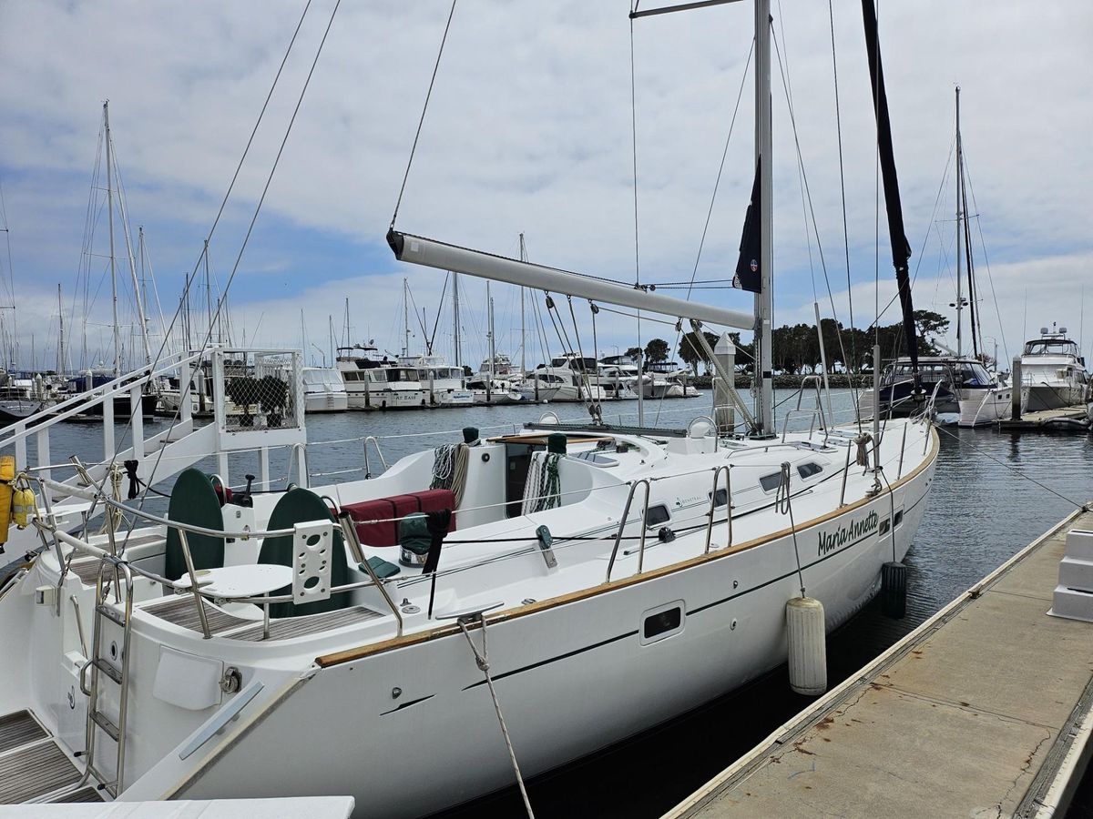 2001 Beneteau 473