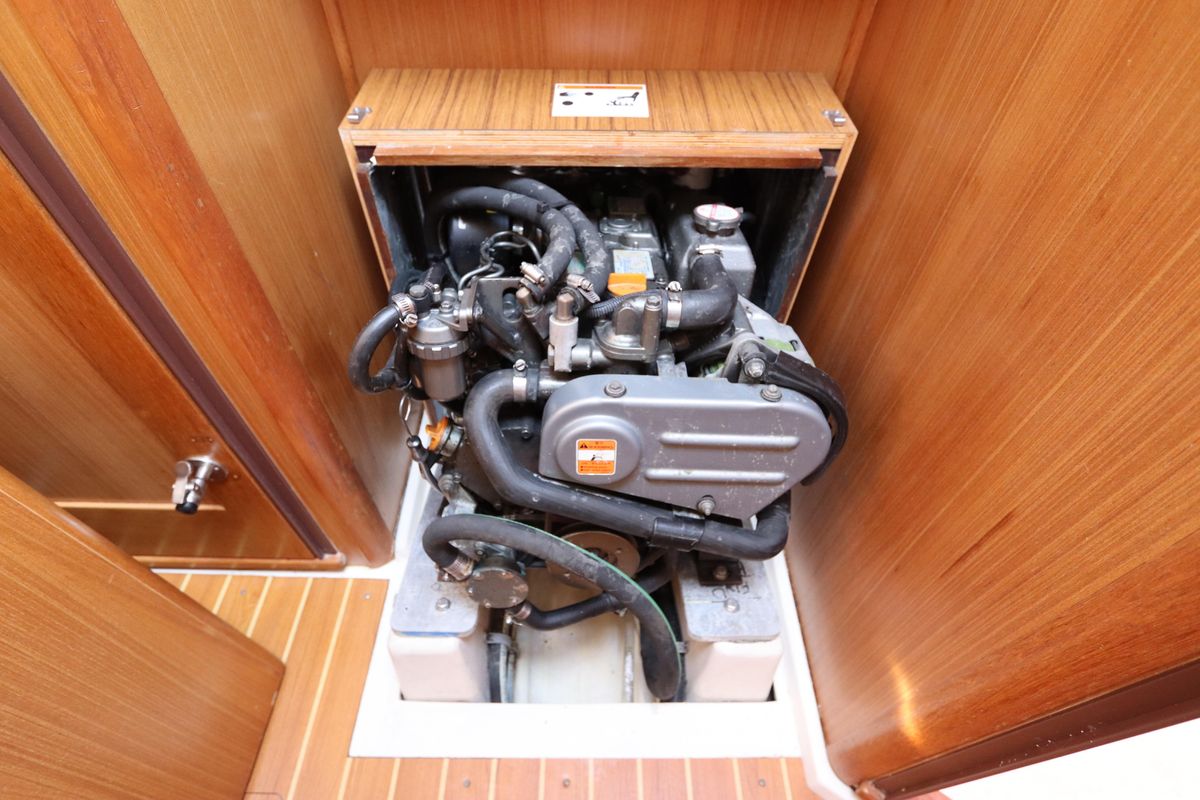 2011 Catalina 355