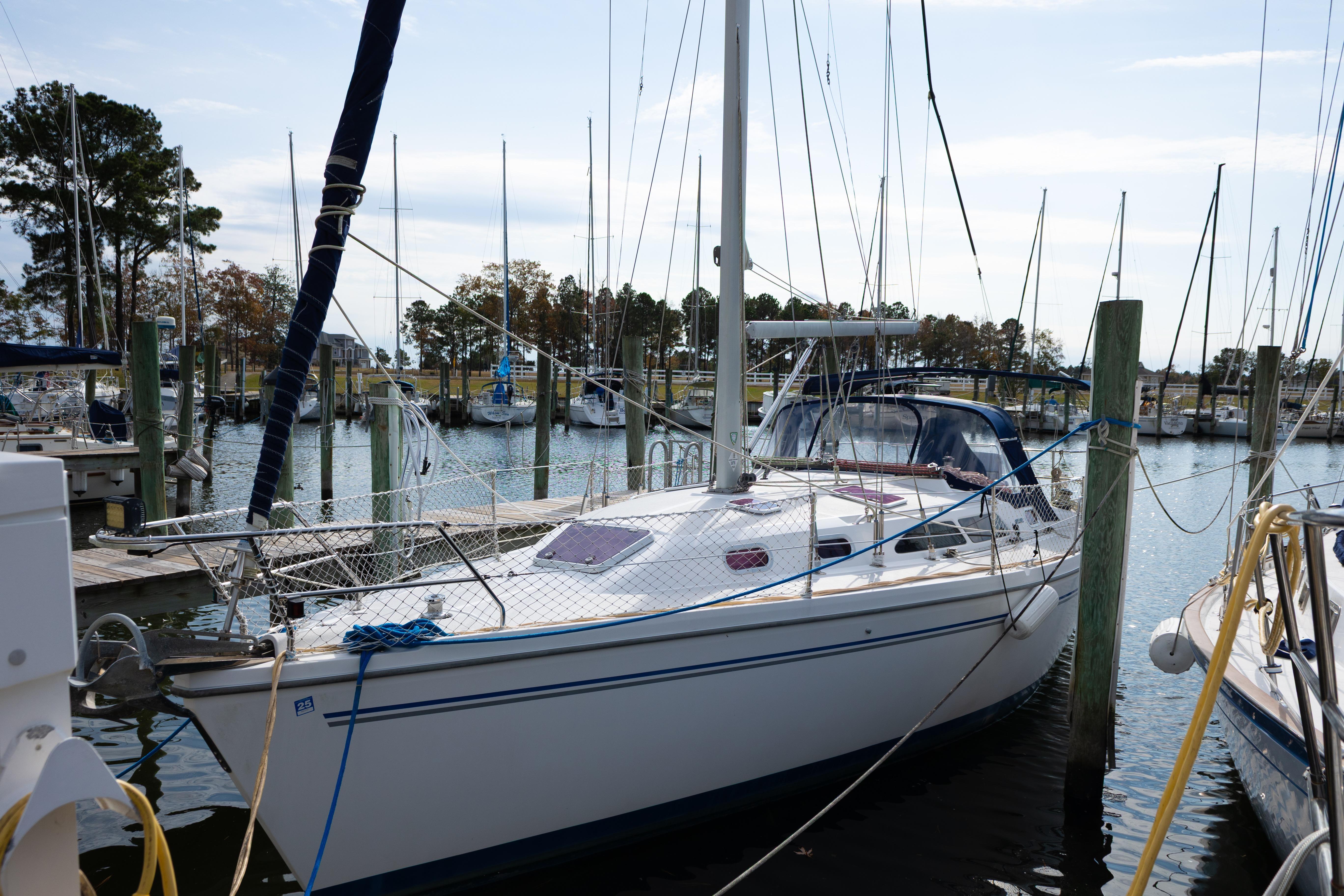 2005 Catalina 350 for sale in Oriental, North Carolina